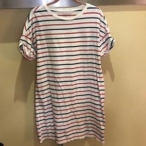 Red, white, and blue Gap tshirt dress